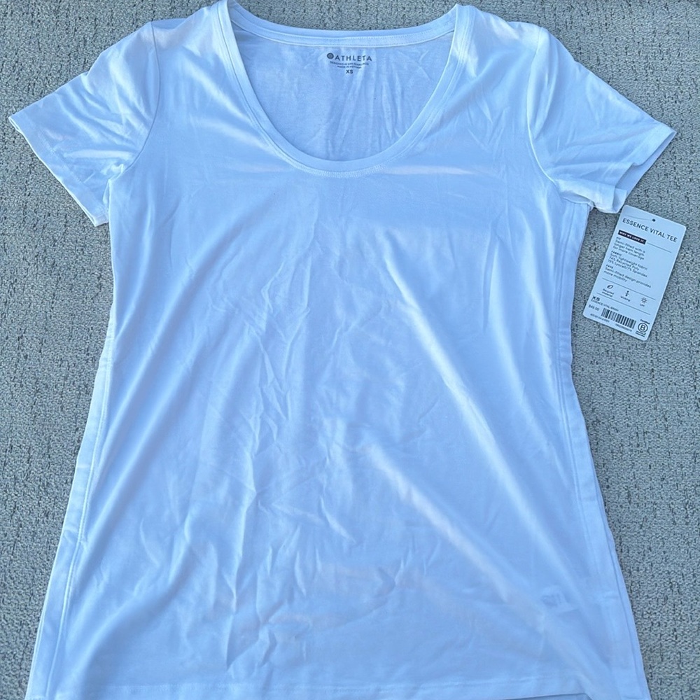 NWT Athleta basic white t-shirt size XS